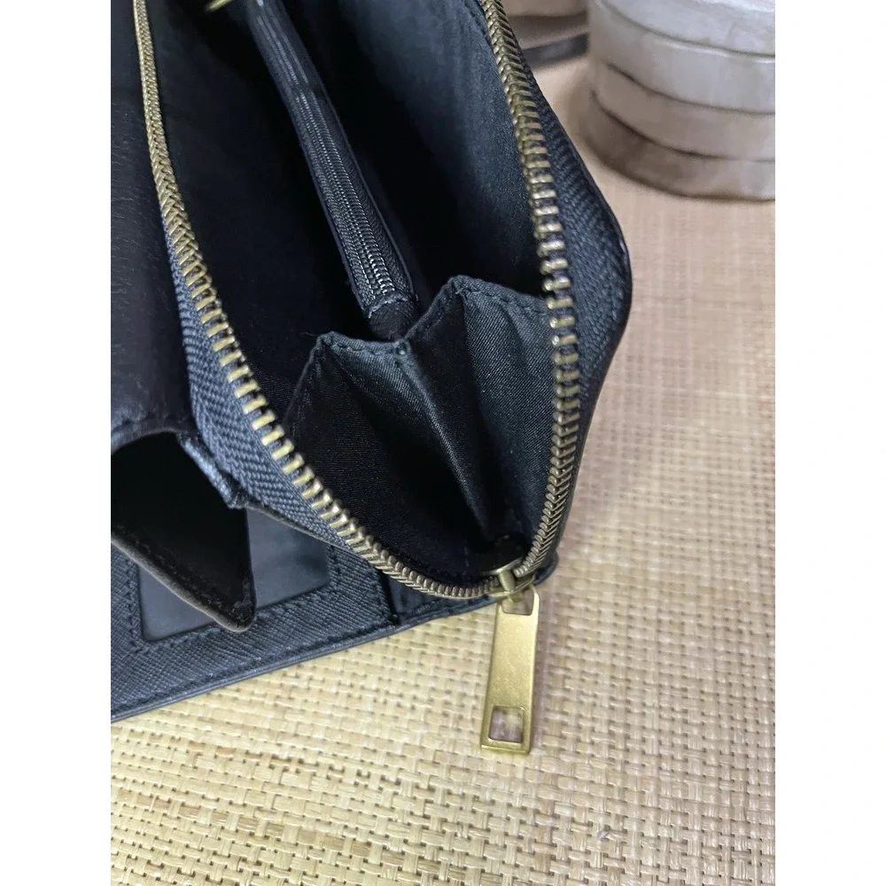Fossil Jori RFID Flap Clutch Black Leather  Zip Wallet Purse